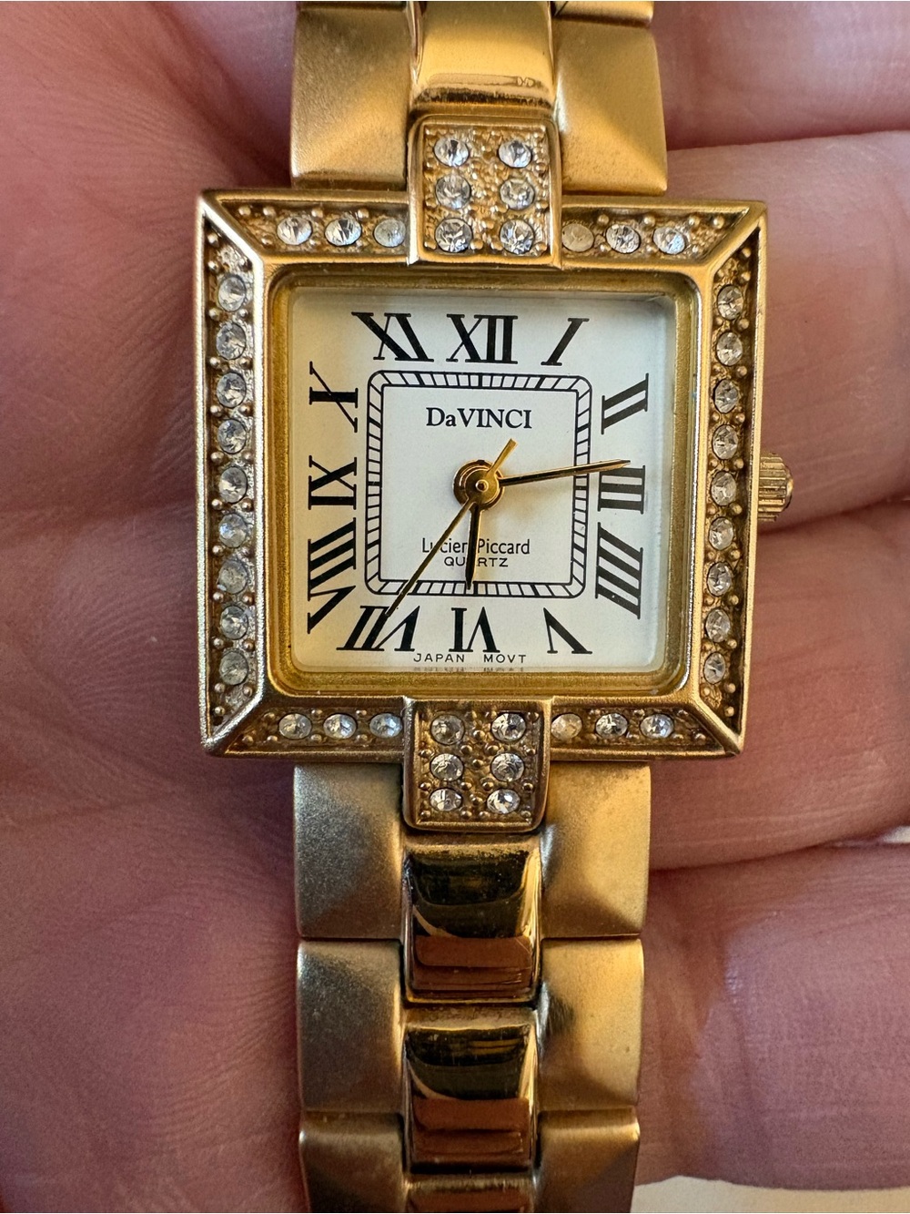 VTG Da Vinci Lucien Piccard Ladies Wrist Watch in Original Box Battery Operated